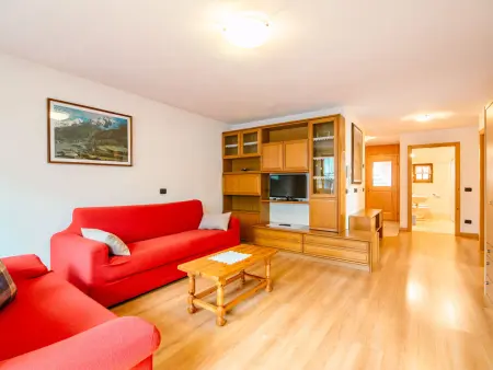 Appartement Trottner à Mazzin, accès ski à 2,4 km : photo 11