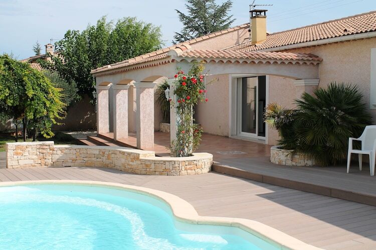 Villa Papillon à Rousson : piscine, parc enfants et jardin - Photo 4