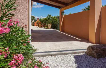 Maison 5 chambres avec piscine privée à Creissan : photo 18