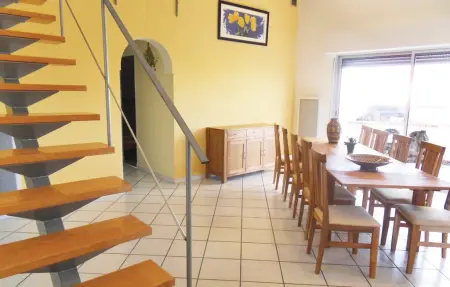 Maison 5 chambres avec piscine privée à Creissan : photo 21