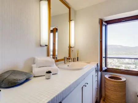 La Porte Génoise – Apt 80 m² avec terrasse vue mer : photo 15