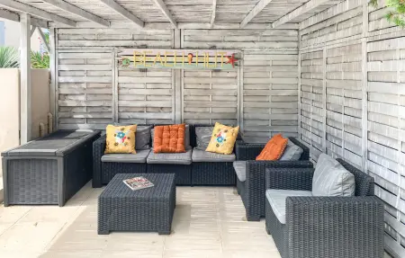 Maison 5 chambres avec piscine privée à Thézan-lès-Béziers : photo 12
