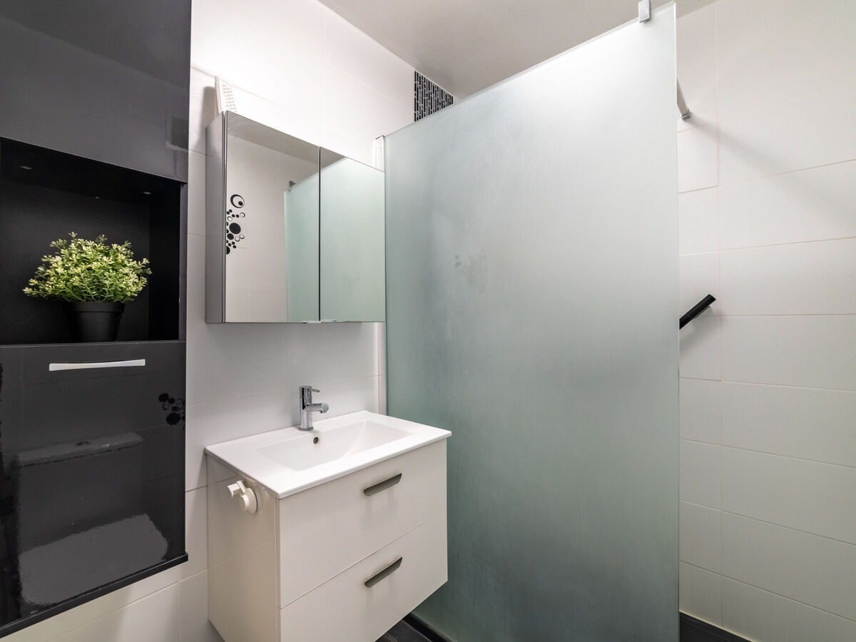 La Méridienne - Apt 2 pièces 51 m² au cœur du Lavandou - Photo 13