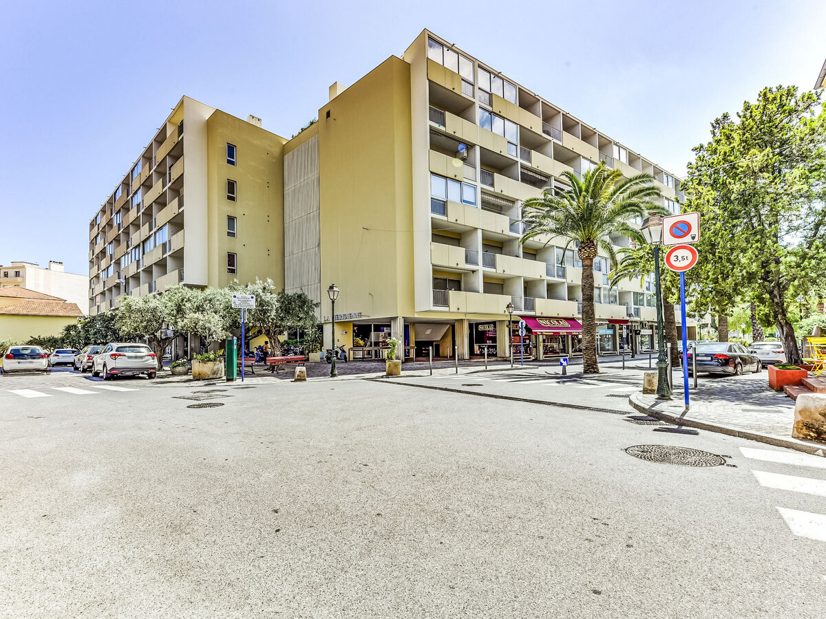 La Méridienne - Apt 2 pièces 51 m² au cœur du Lavandou - Photo 19
