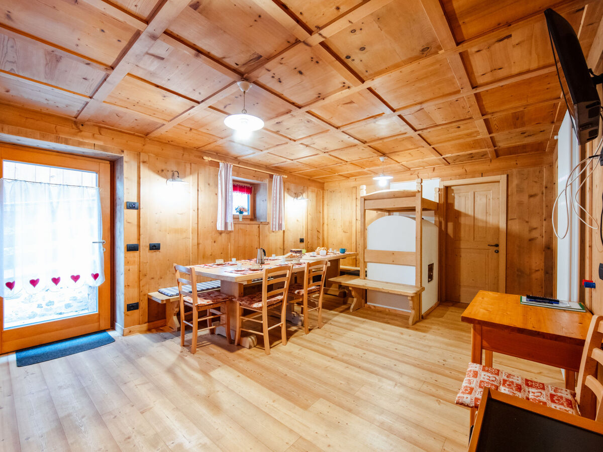 Maison Mantel à Mazzin – 200 m² sur 4 niveaux, vue montagne - Photo 4