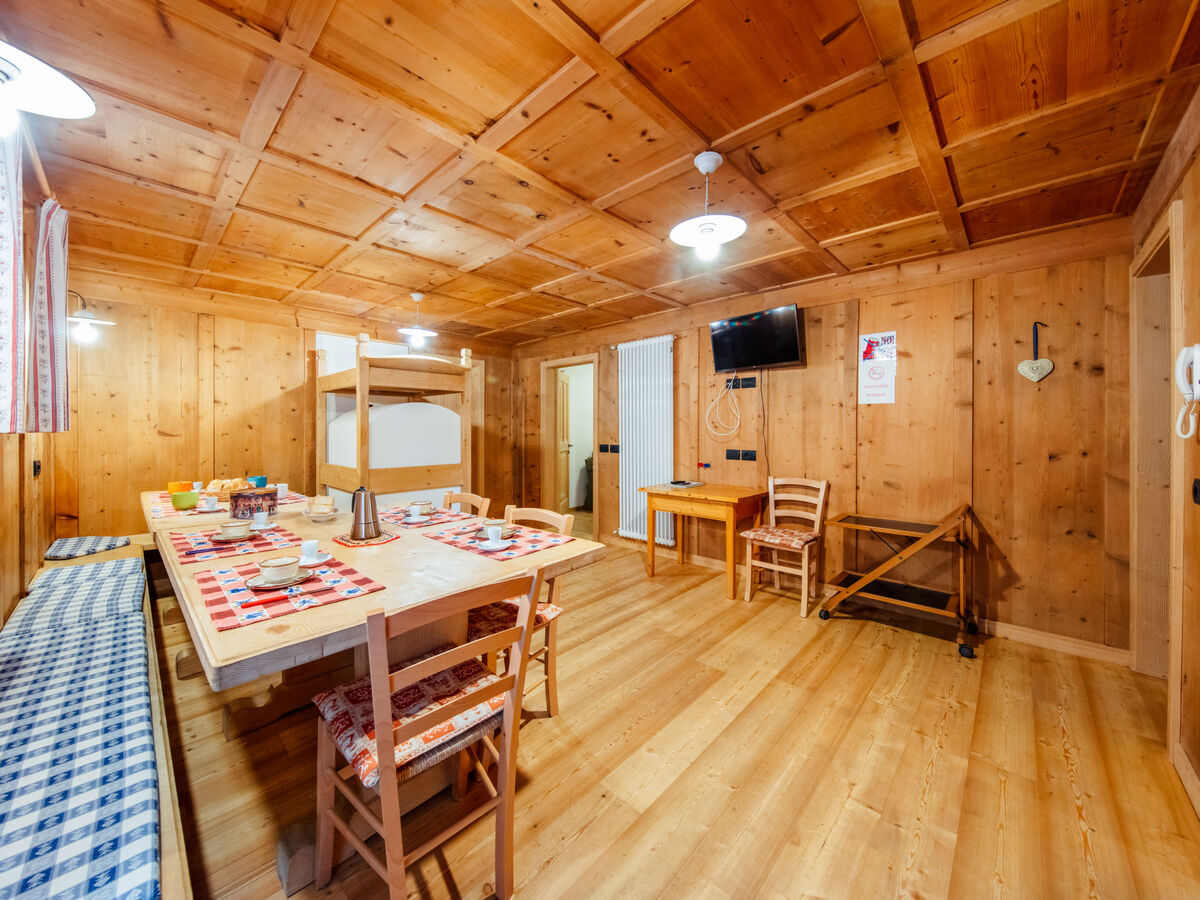 Maison Mantel à Mazzin – 200 m² sur 4 niveaux, vue montagne - Photo 6