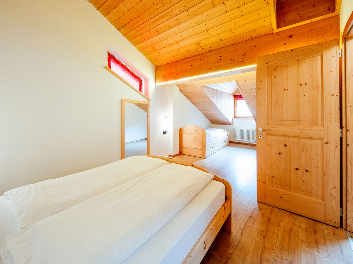 Maison Mantel à Mazzin – 200 m² sur 4 niveaux, vue montagne - Photo 25