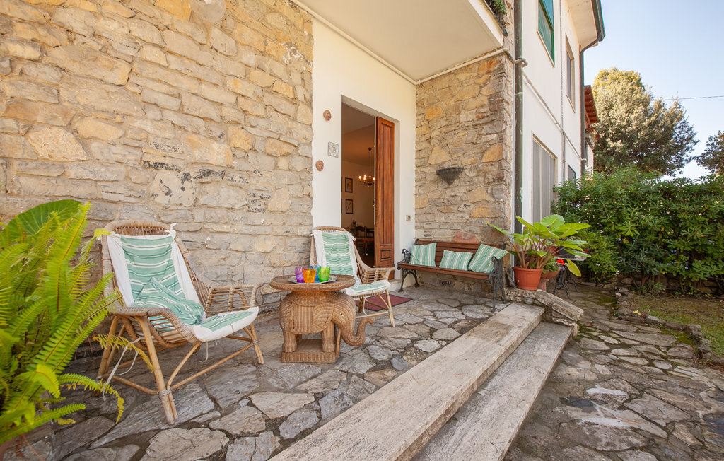 Appartement 85 m² à Tirrenia, 200 m² de terrain - Photo 1