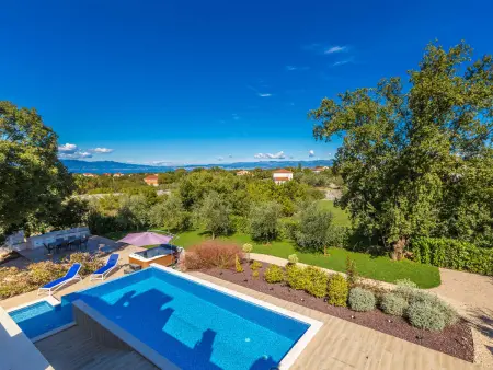 Villa Roko 250 m² avec piscine privée à Malinska : photo 2