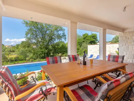 Villa Roko 250 m² avec piscine privée à Malinska : photo 7