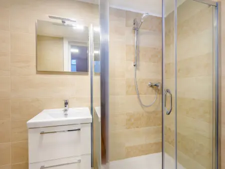 Villa Roko 250 m² avec piscine privée à Malinska : photo 45