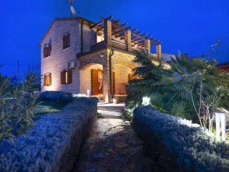 Maison Bergmann avec piscine privée à Vodnjan : photo 20