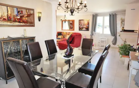 Maison 8 personnes à Valreas - Photo 1