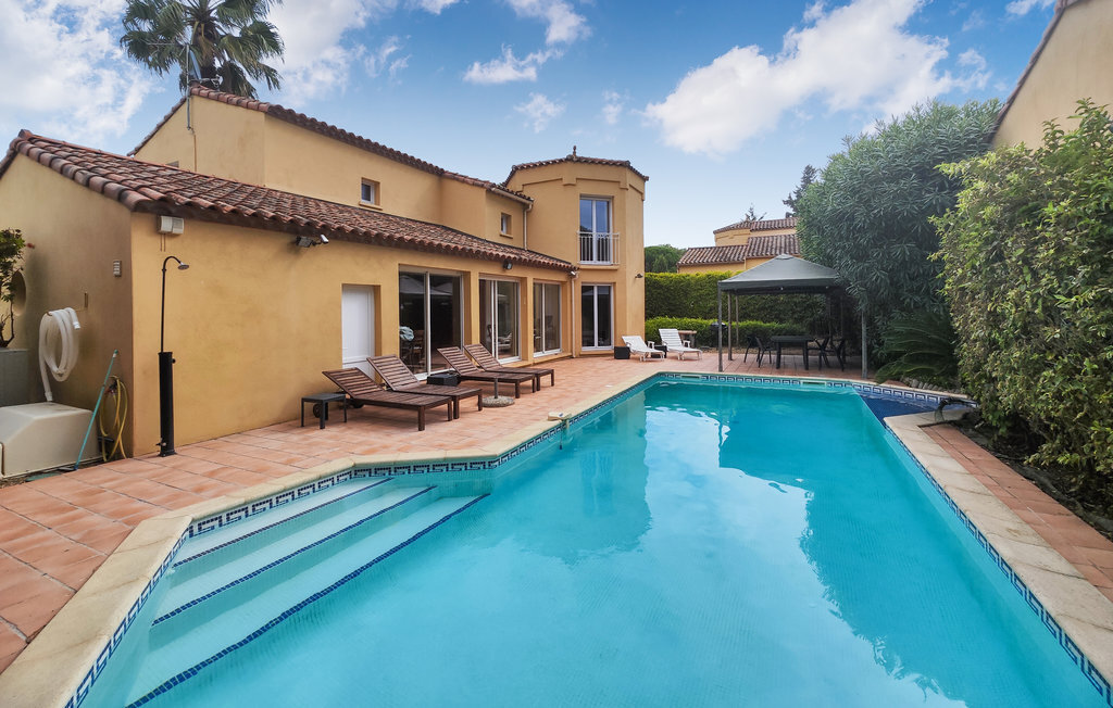 Villa 10 pers. avec piscine privée à Agde - Photo 1