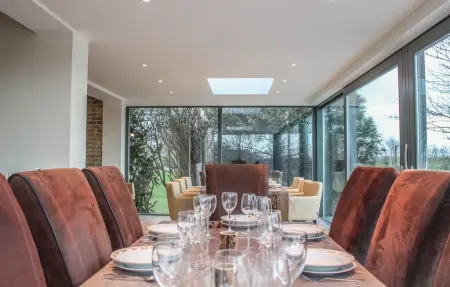 Maison 15 personnes avec piscine et jeux à Lo-Reninge : photo 11