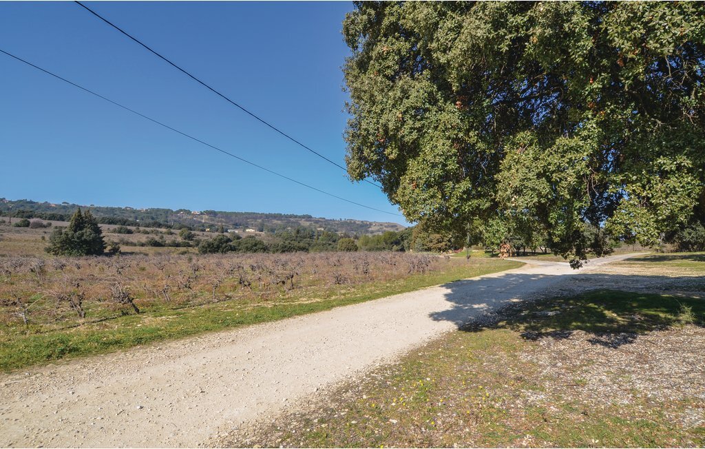 Maison en pierre à Vénéjan avec vue Mont Ventoux - Photo 13
