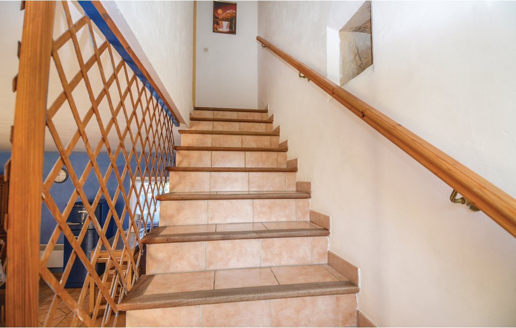 Maison en pierre à Vénéjan avec vue Mont Ventoux - Photo 18