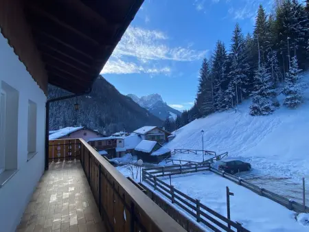 Appartement Valentini, vue panoramique montagne à Campitello : photo 30