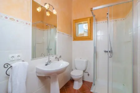 Villa Aubadallet, piscine privée à Vilafranca : photo 21