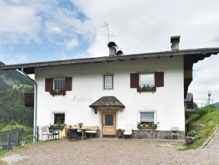 Location appartement à Santa Cristina, Puntea
