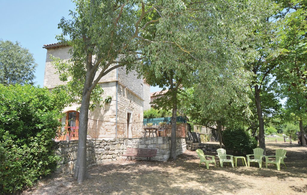 Maison avec piscine privée à Barjac, au cœur des Cévennes - Photo 14