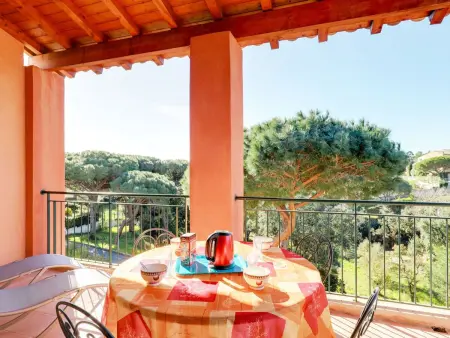 Le Mas d'Esquières – Apt 3p, balcon SE, 800m plage - Photo 3