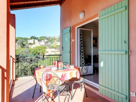 Le Mas d'Esquières – Apt 3p, balcon SE, 800m plage - Photo 15