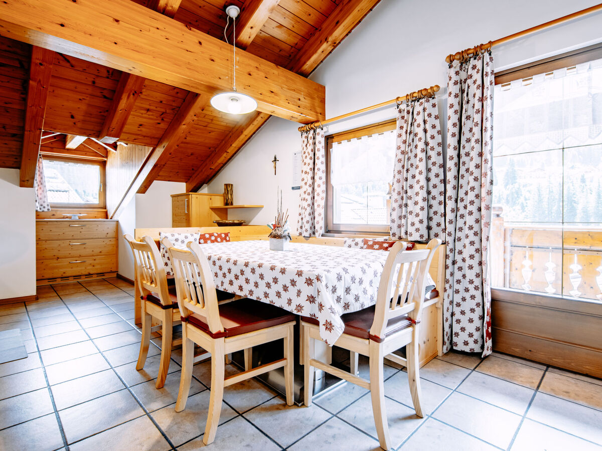 Appartement Carmen – 106 m² avec 3 balcons à Soraga di Fassa - Photo 4