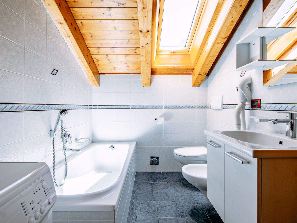 Appartement Carmen – 106 m² avec 3 balcons à Soraga di Fassa - Photo 6