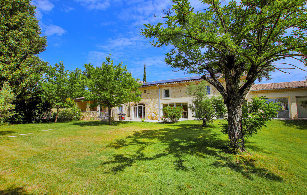 Ancienne ferme en pierre, piscine chauffée, 6 chambres - Photo 14