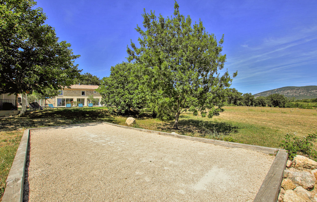 Ancienne ferme en pierre, piscine chauffée, 6 chambres - Photo 15