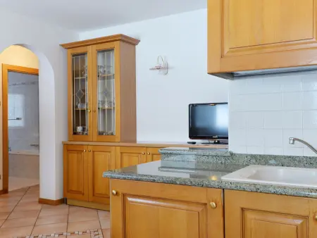Appartement Ardoney – Campitello, vue montagnes, ski à 1,3 km : photo 7