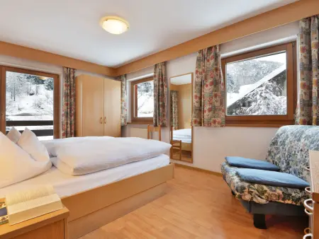 Appartement Ardoney – Campitello, vue montagnes, ski à 1,3 km : photo 15
