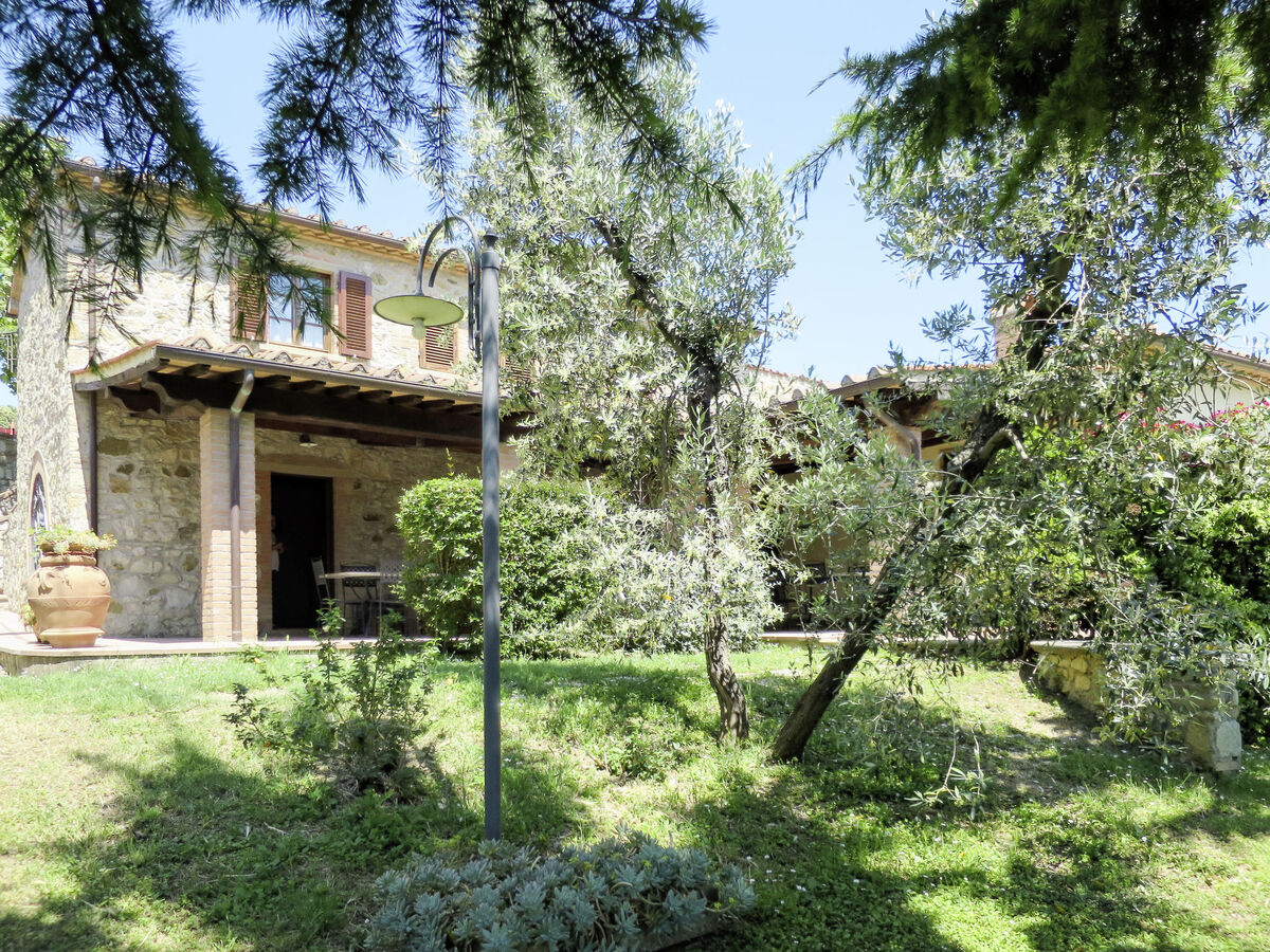 Appartement Magnolia à Pastina, 15 km de la mer - Photo 6