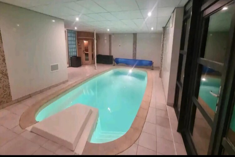Chalet Opaal : piscine intérieure et sauna à Manhay - Photo 2