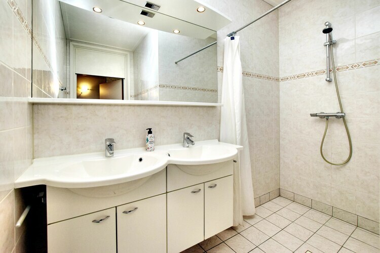 Chalet Opaal : piscine intérieure et sauna à Manhay - Photo 22