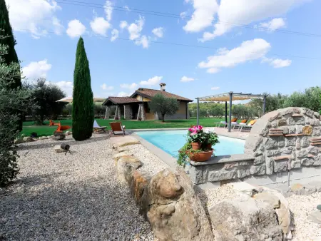 Cipresso, Location Villa 5 personnes à Lago di Vico - Photo 2