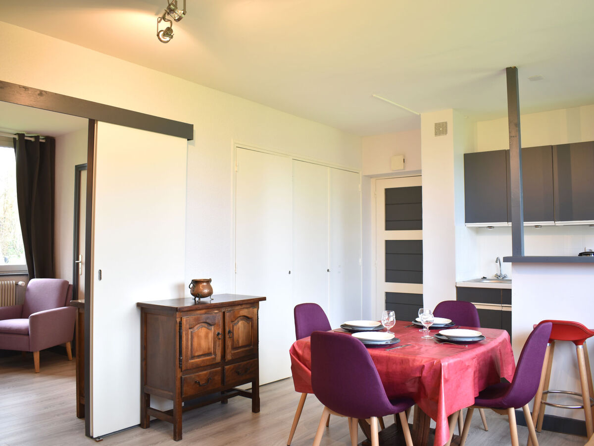 Appartement rénové aux Hauts de Deauville, vue jardin - Photo 3