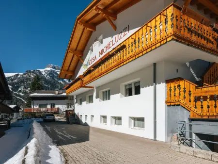 Cesa Micheluzzi - Apt 3 pièces Canazei, vue montagne : photo 10
