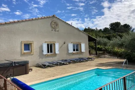 Location villa de vacances à Montbrun des Corbières