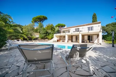 Cedre, Villa moderne avec piscine à Sainte-Maxime - Photo 2