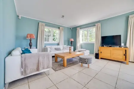 Cedre, Villa moderne avec piscine à Sainte-Maxime - Photo 4