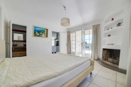 Cedre, Villa moderne avec piscine à Sainte-Maxime - Photo 17