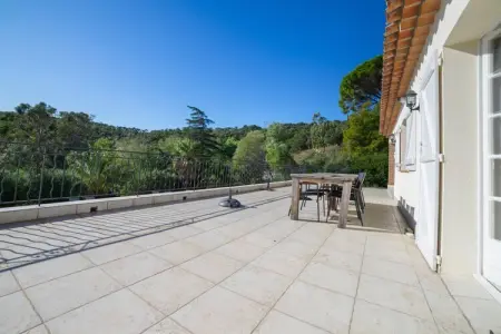 Cedre, Villa moderne avec piscine à Sainte-Maxime - Photo 26