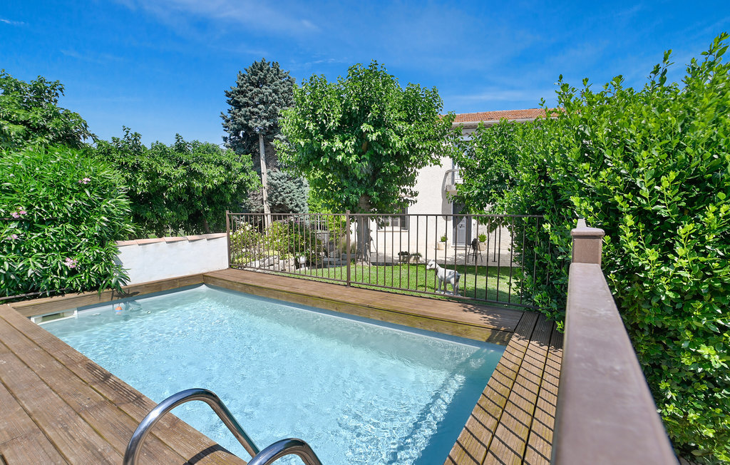 Mas provençal avec piscine privée à Vallabrègues - Photo 1