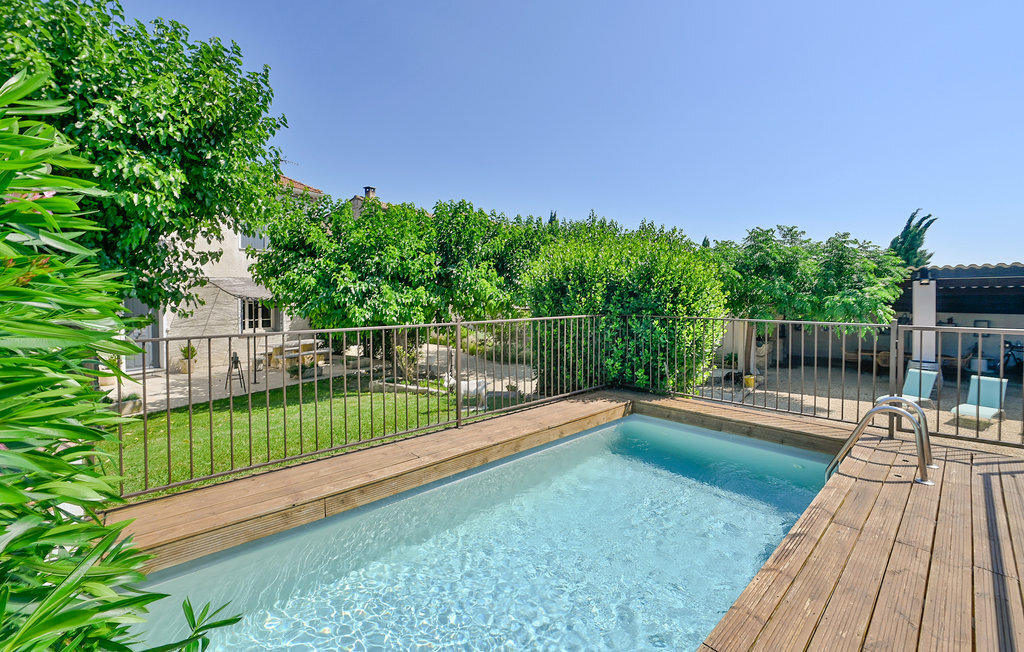 Mas provençal avec piscine privée à Vallabrègues - Photo 10