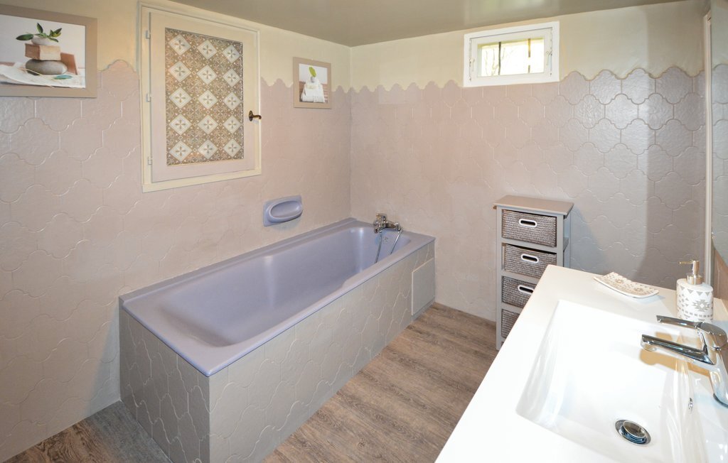 Mas provençal avec piscine privée à Vallabrègues - Photo 34
