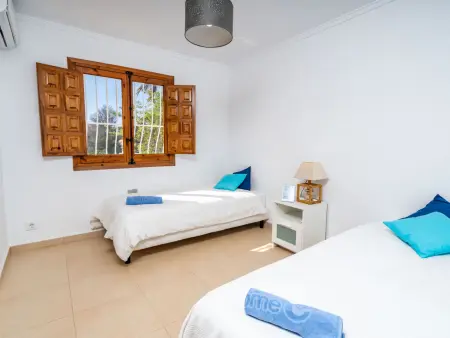 Villa Aurelie – Javea, piscine 4×10 m, jardin 1 000 m² : photo 12