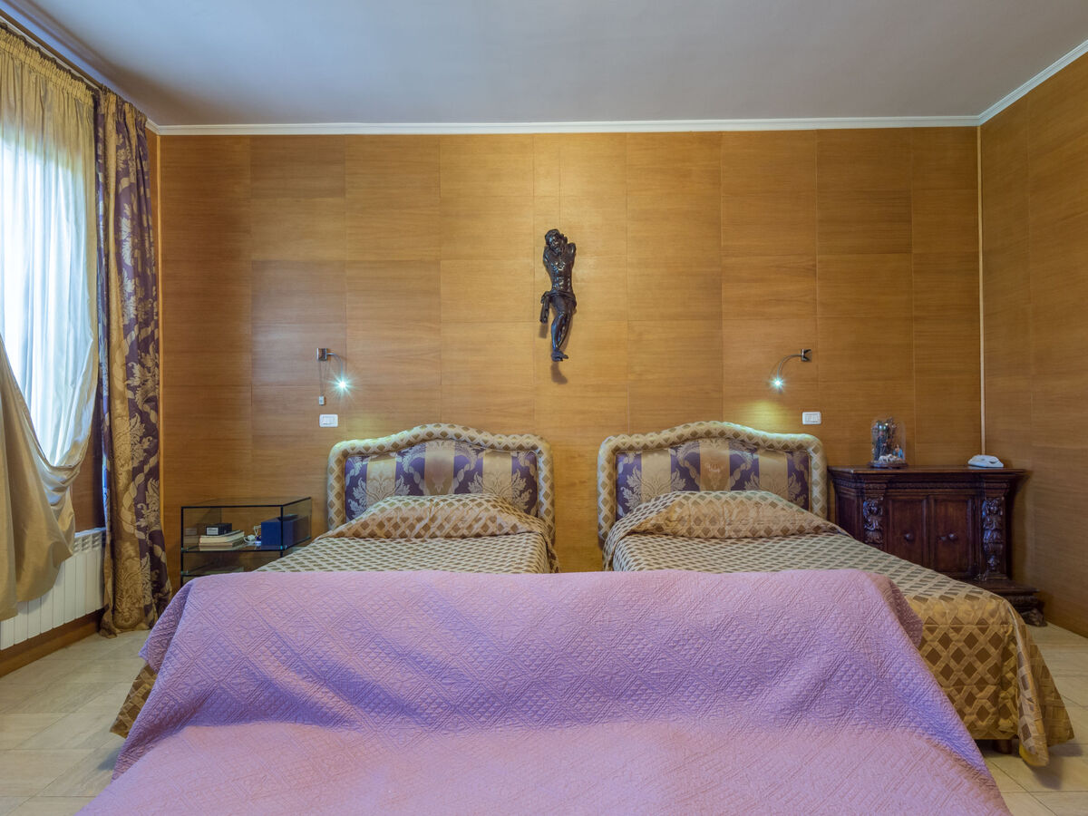 Villa Giulia Rome - 8 pers., piscine 22x8m, 8000 m2 - Photo 21