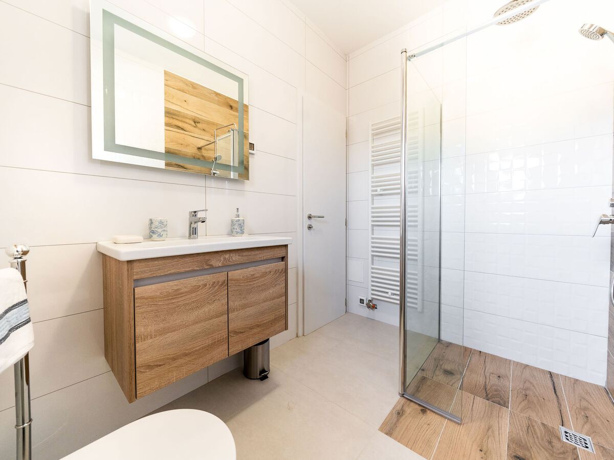 Sea Front Villa Lucija - Maison 256 m² avec piscine - Photo 30